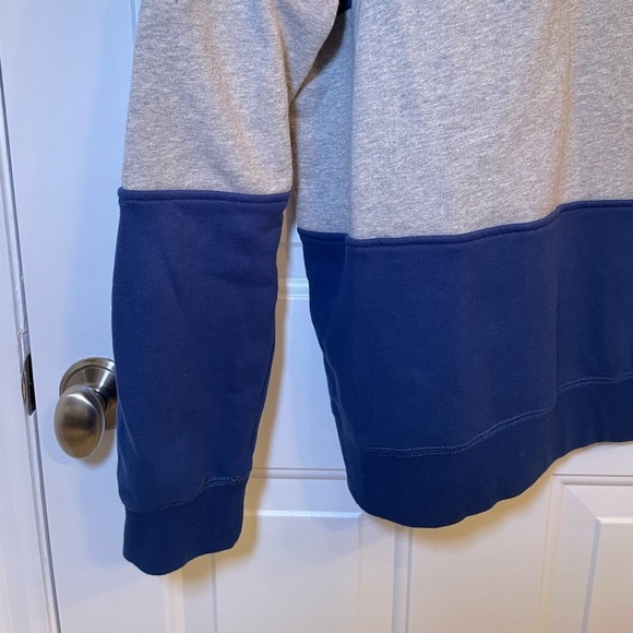 ROOTS - Men’s Striped Crewneck Sweater - Picture 4 of 5